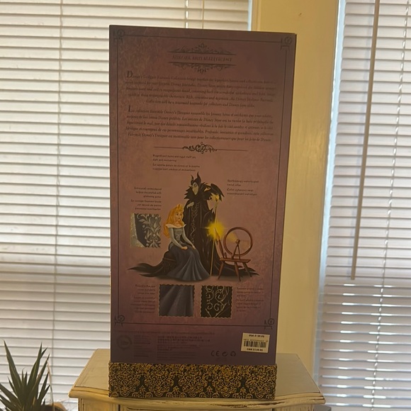 Disney Fairytale Aurora and Maleficent Doll Set - Picture 2 of 8